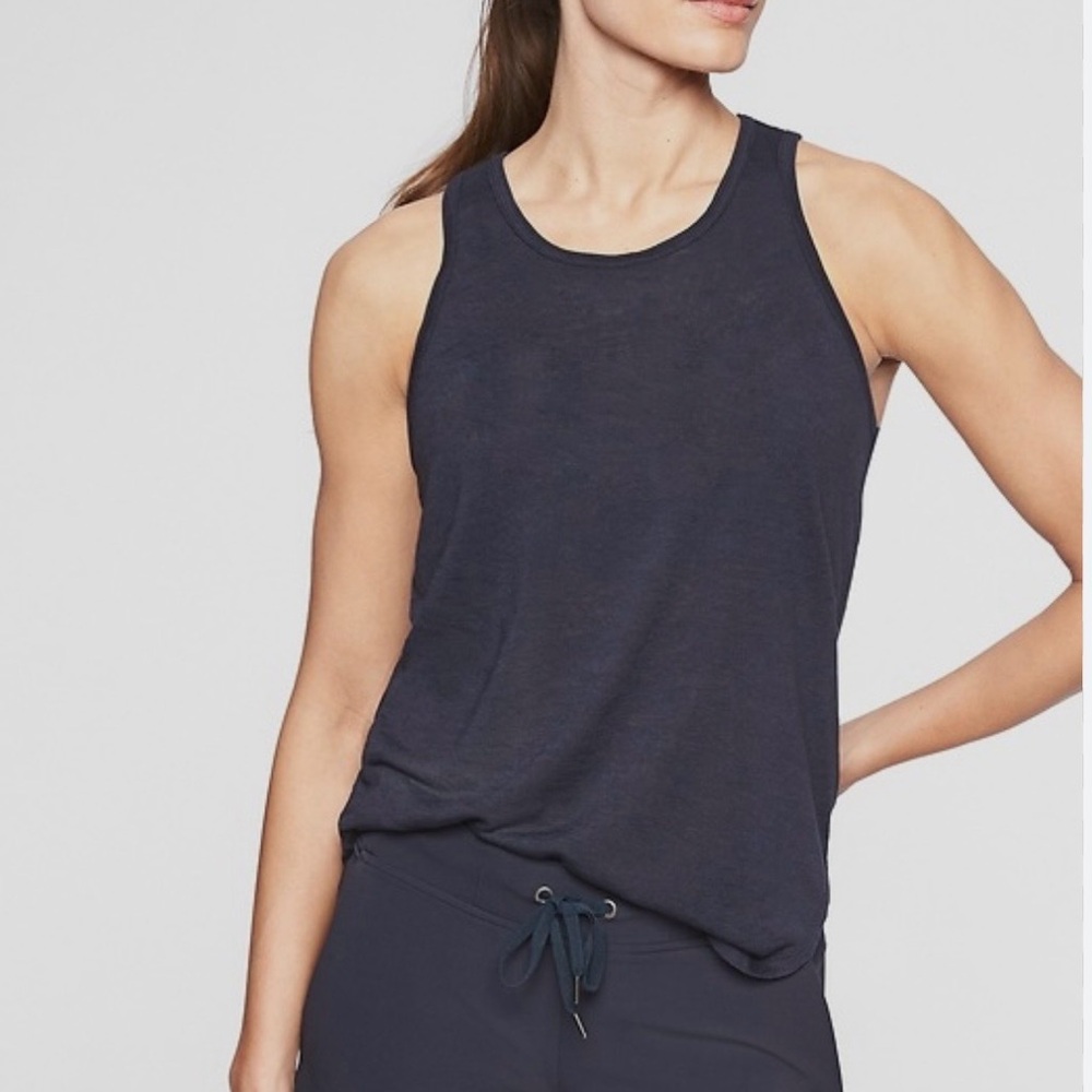 ✨Athleta Bundle✨ Breezy Cutout Tank